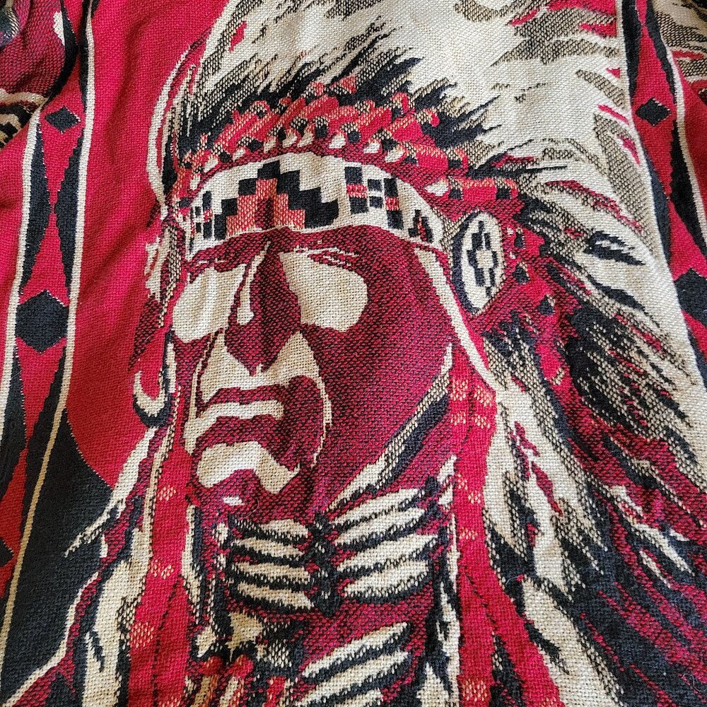 Silverado Red White Tapestry Cotton Jacket Native American Theme NWOT - Picture 6 of 6